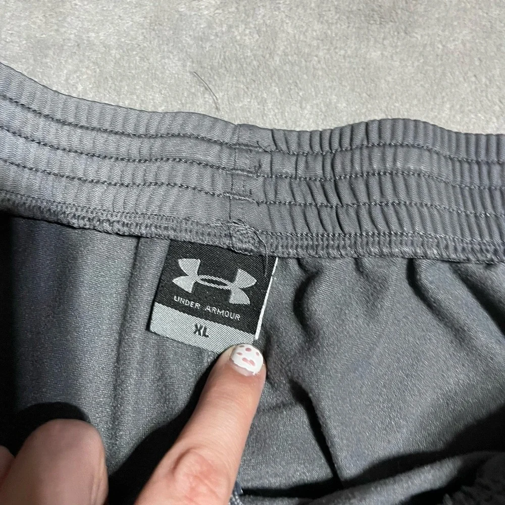 Under Armour Track Pants Mens XL Elastic Waist Ankle Zip‎ Drawstring Athletic
